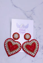 Load image into Gallery viewer, Corazon Earrings
